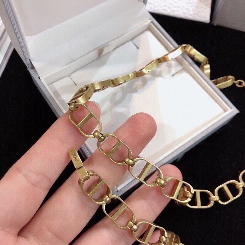 chr1st1an D10r necklaces